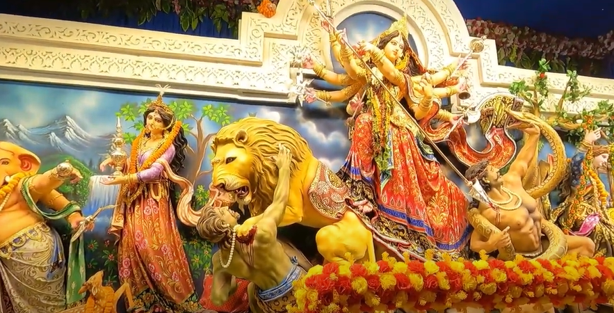 Durga Puja Pandal Govind Mitra Road